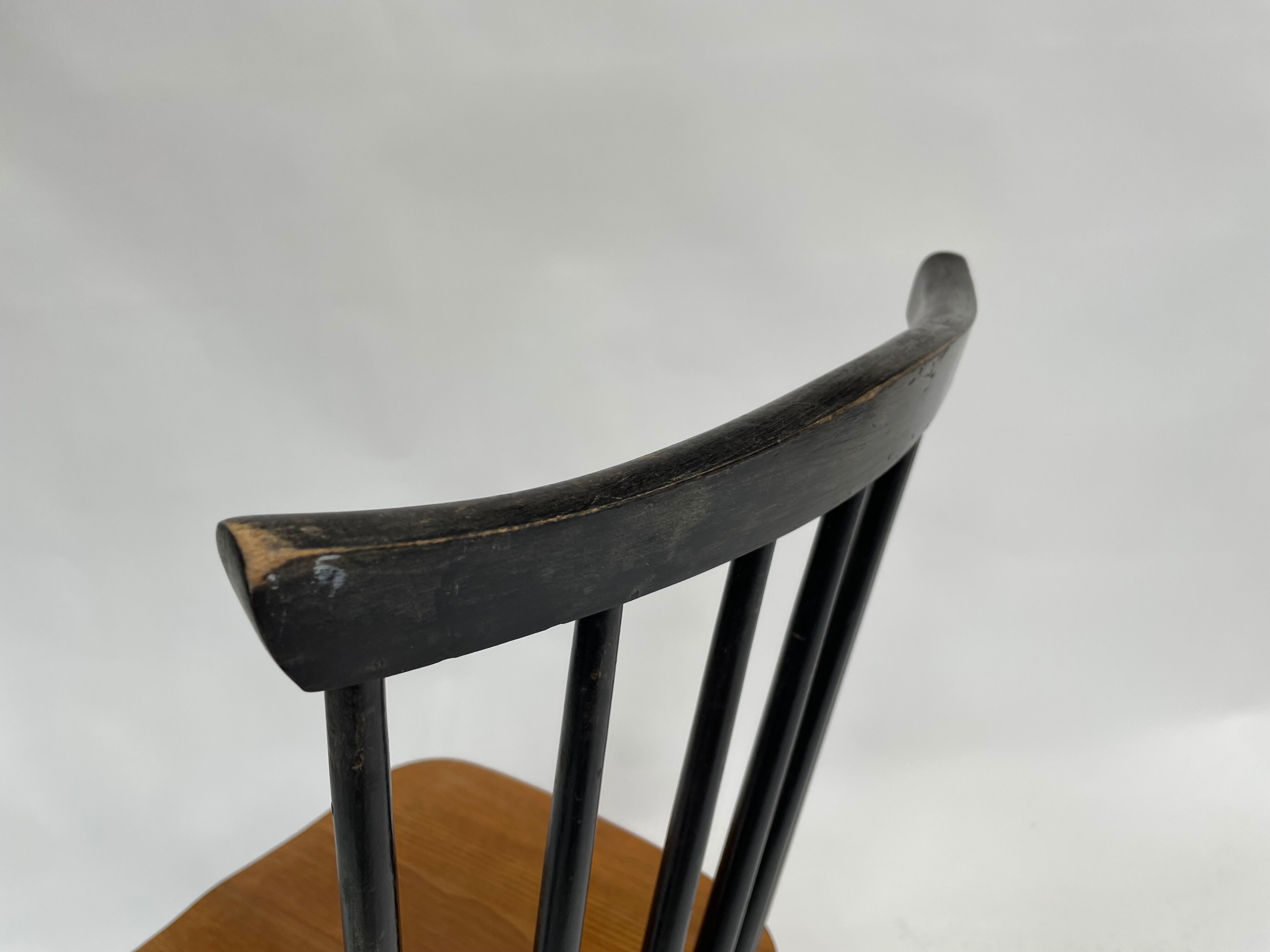 Danish chair 1960 design wood