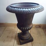 Pair gardener vases medici style cast iron xixth establishment emile pêchenard