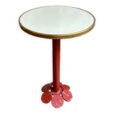 Bistro table in burgundy metal and ecru melamine