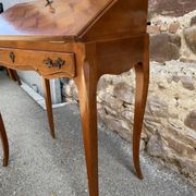 Bureau de pente scriban Dos d’Âne style Louis XV merisier 1970