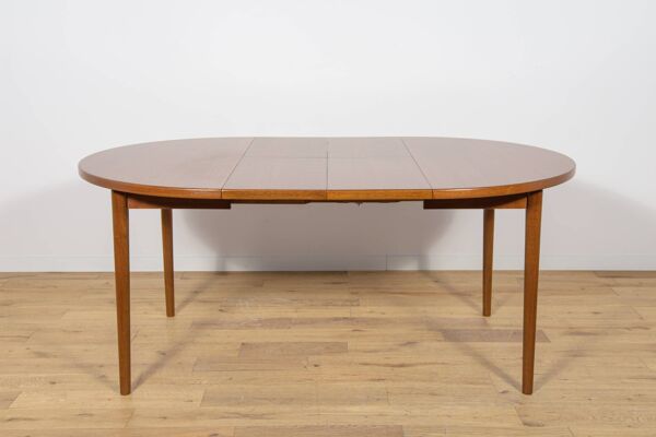 Table de Salle à Manger Ronde Mid-Century en Teck par Nils Jonsson pour Hugo Troeds, Suède