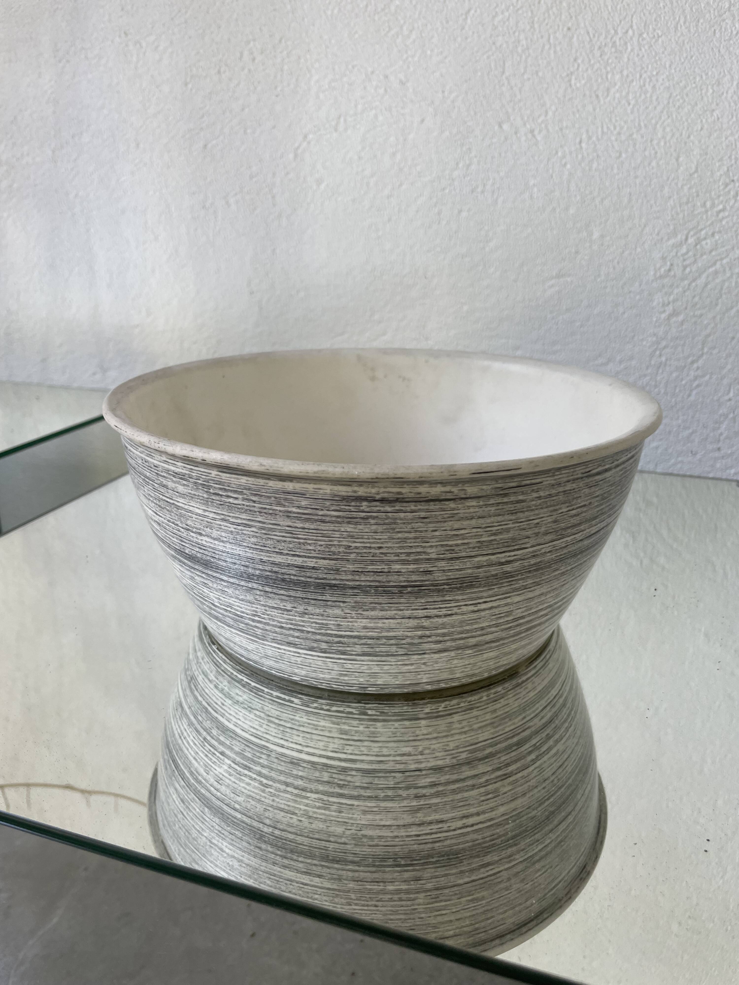 Set of plates and dishes Bazas de Salins 1960