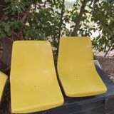 Paris Metro platform seats