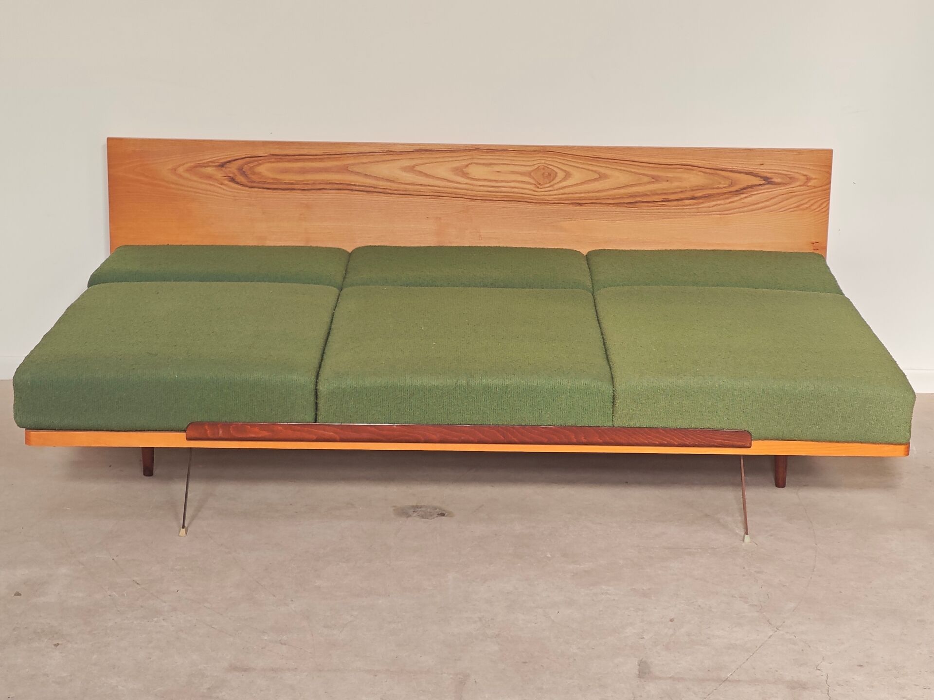 Green folding bench sofa by UP Zavody 1970