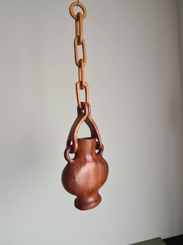 Vase suspendu en bois sculpté dans la masse / fabrication artisanale / 1960