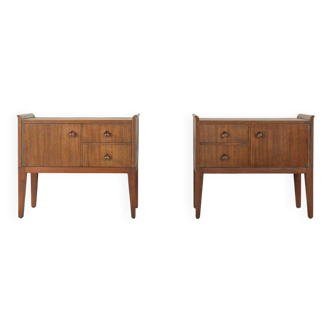 Tables de chevet des années 1920