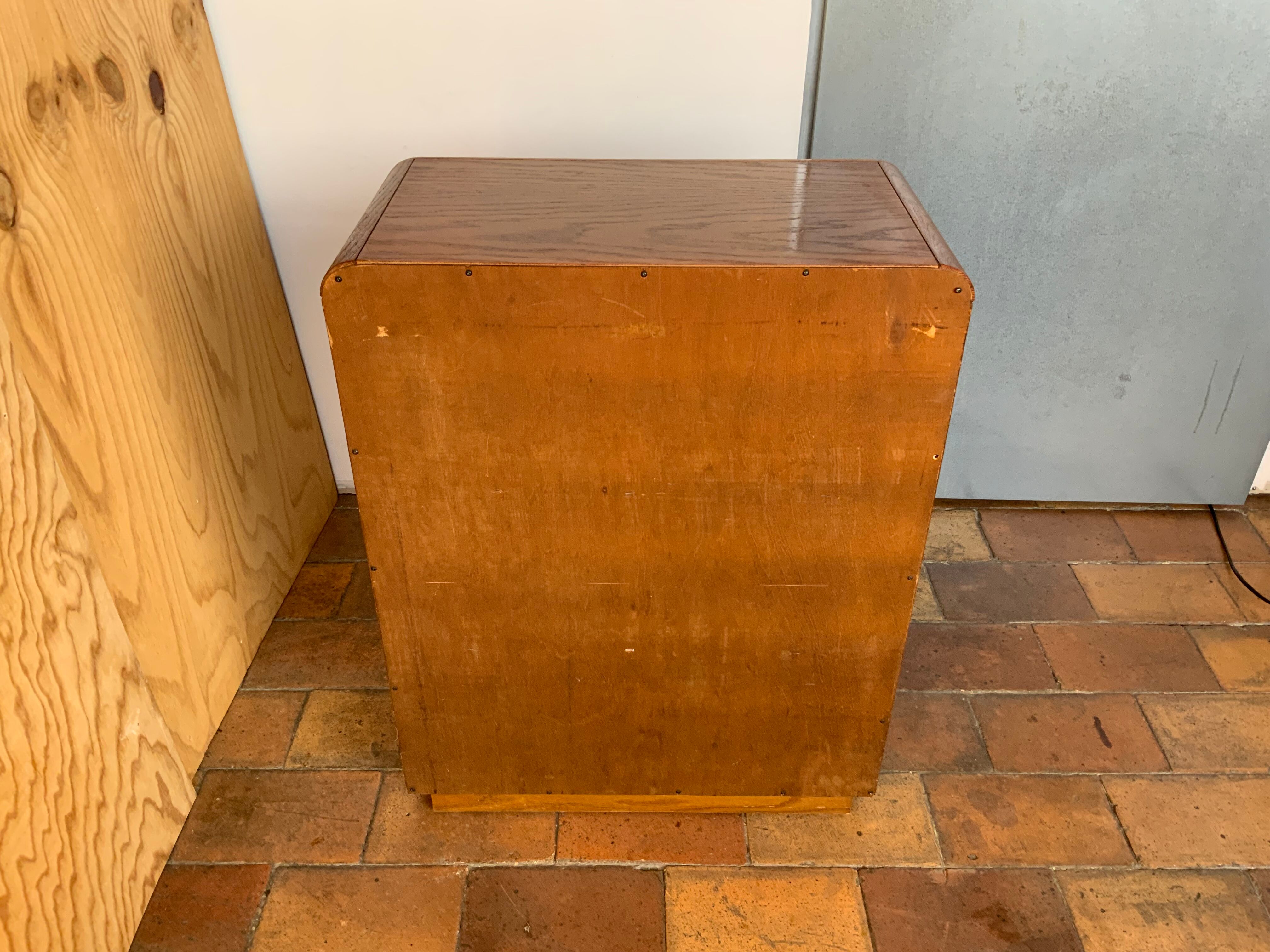 Cabinet with lockers