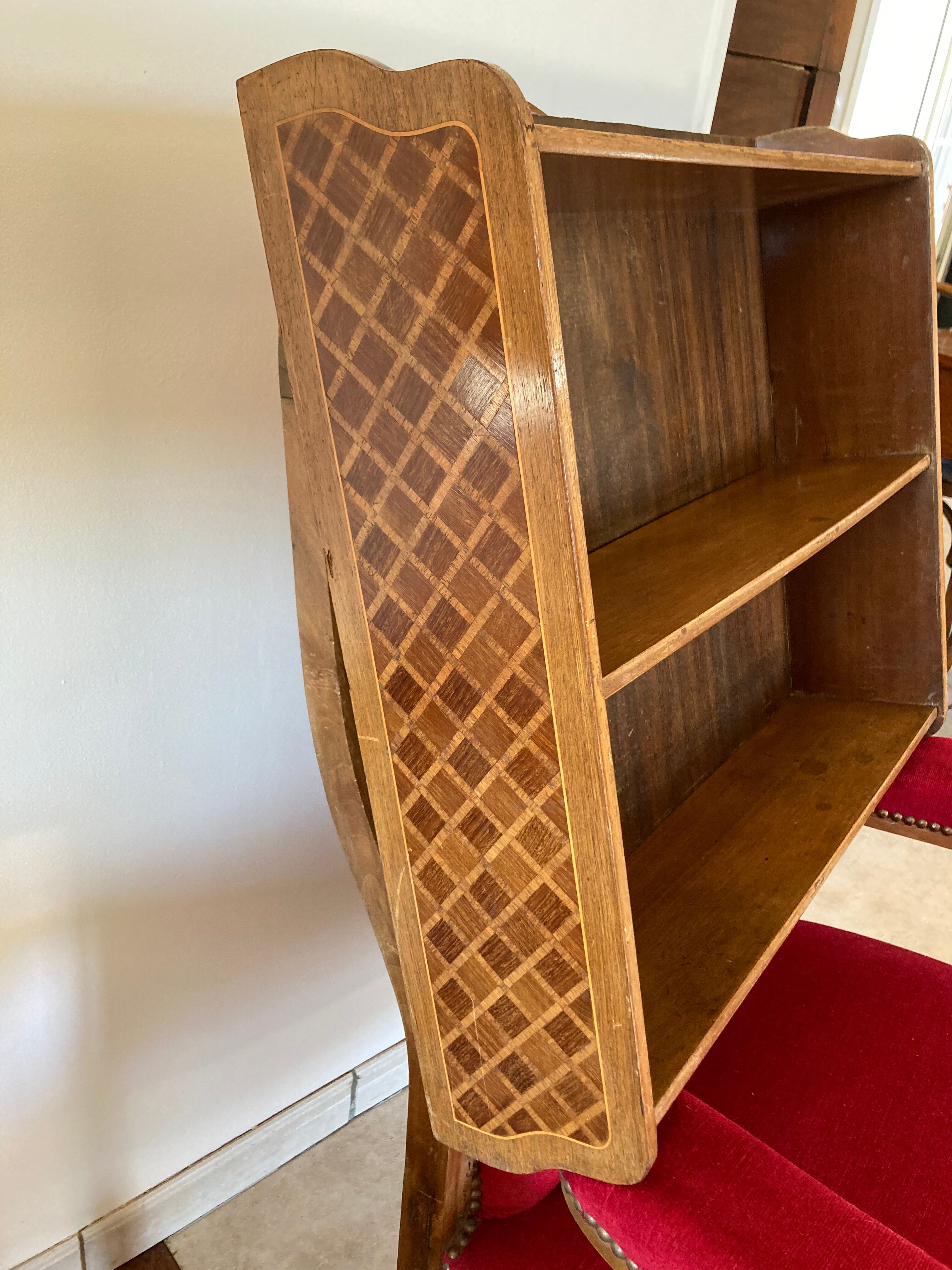 Shelf