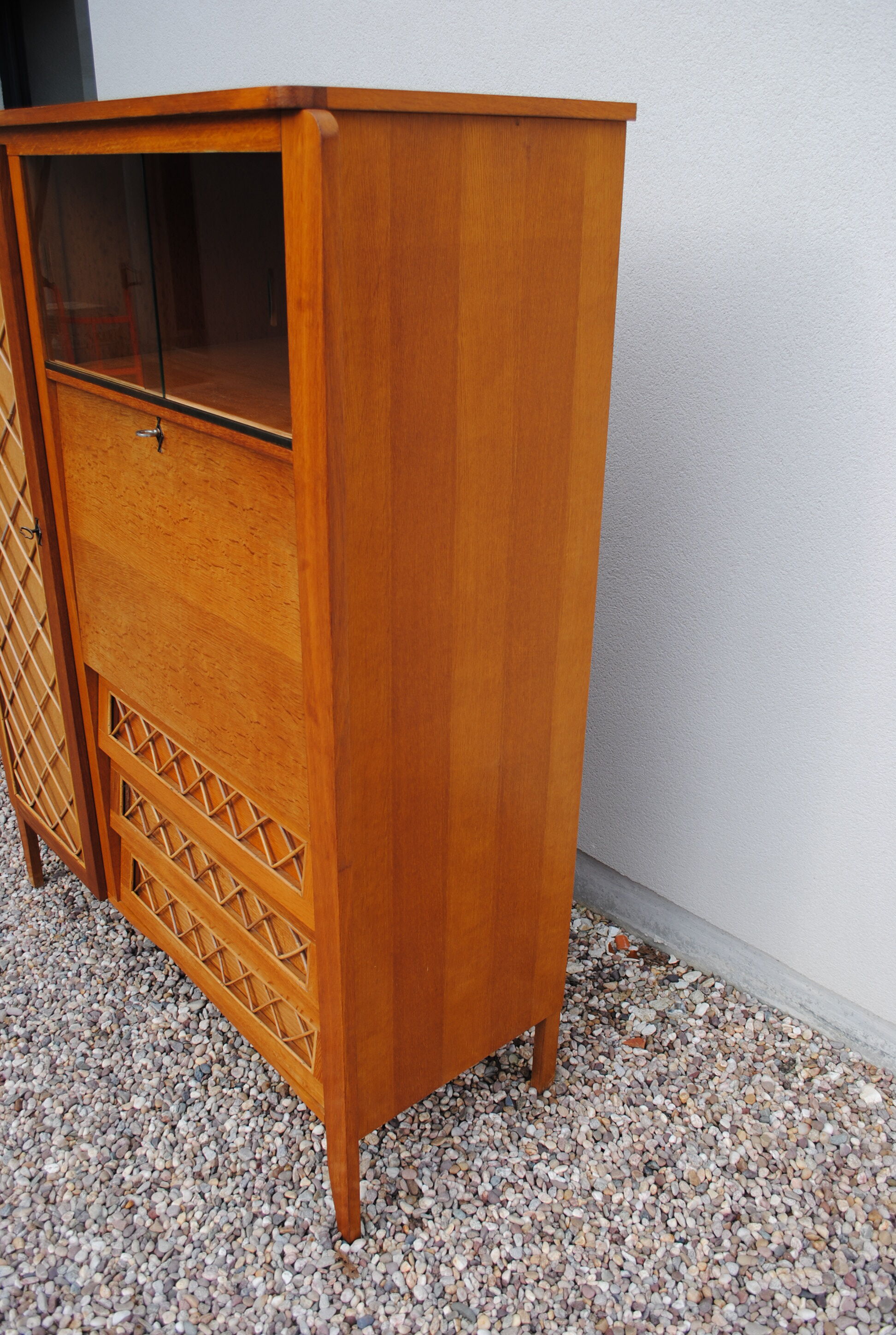 Cabinet rattan vintage year 60
