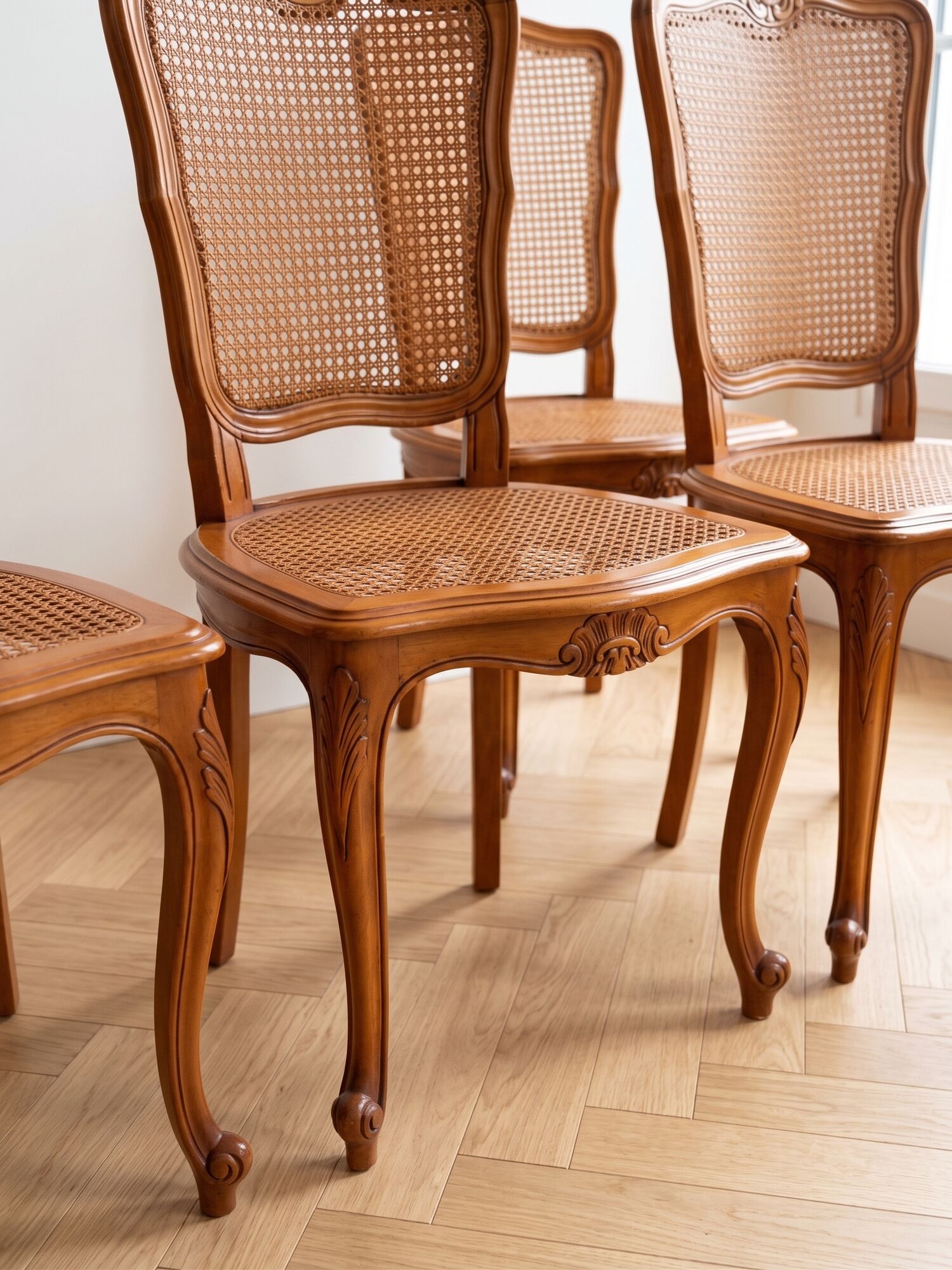 Set of 6 Louis XV chairs in wood and caning.
