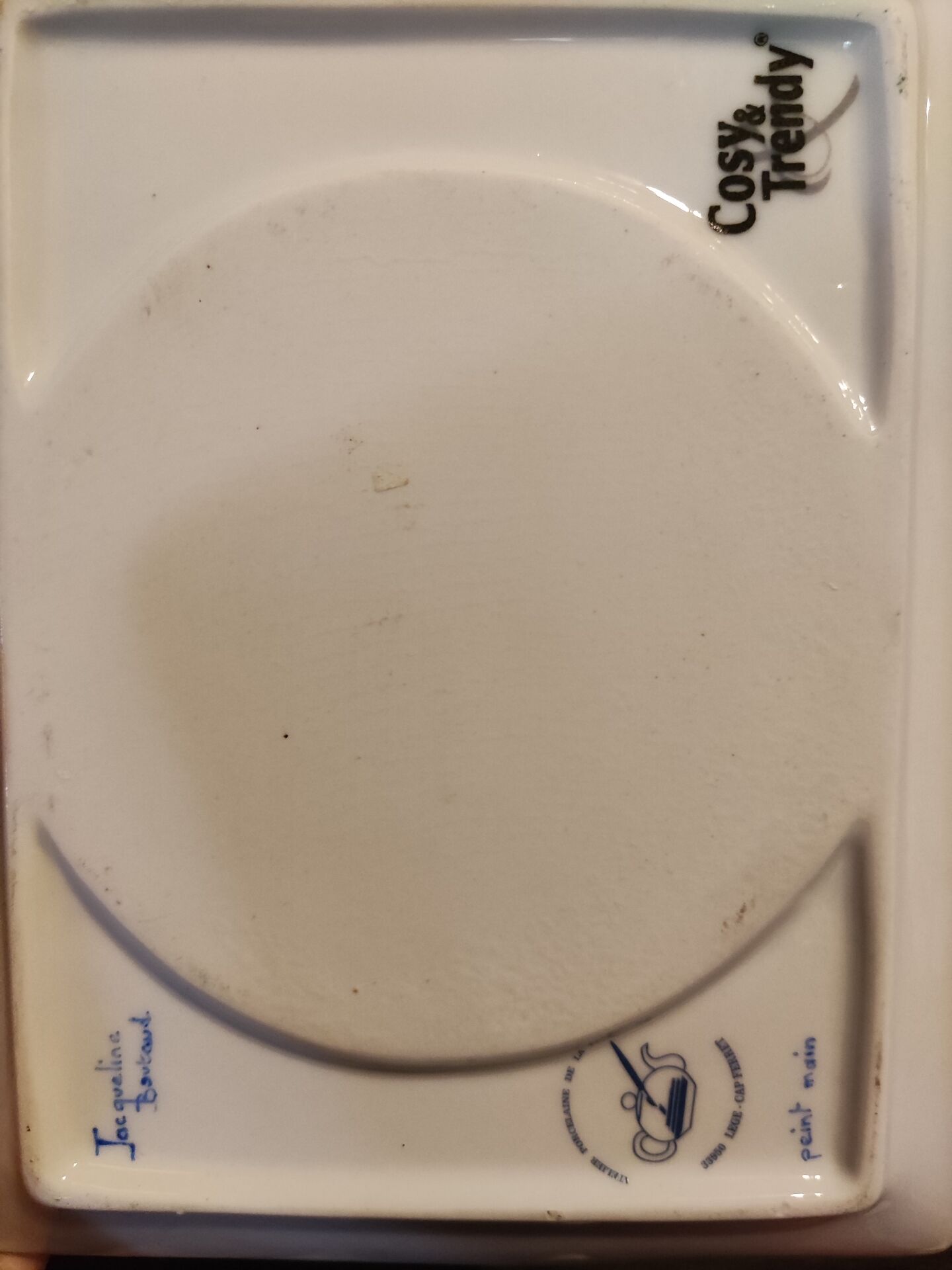 Ceramic butter dish