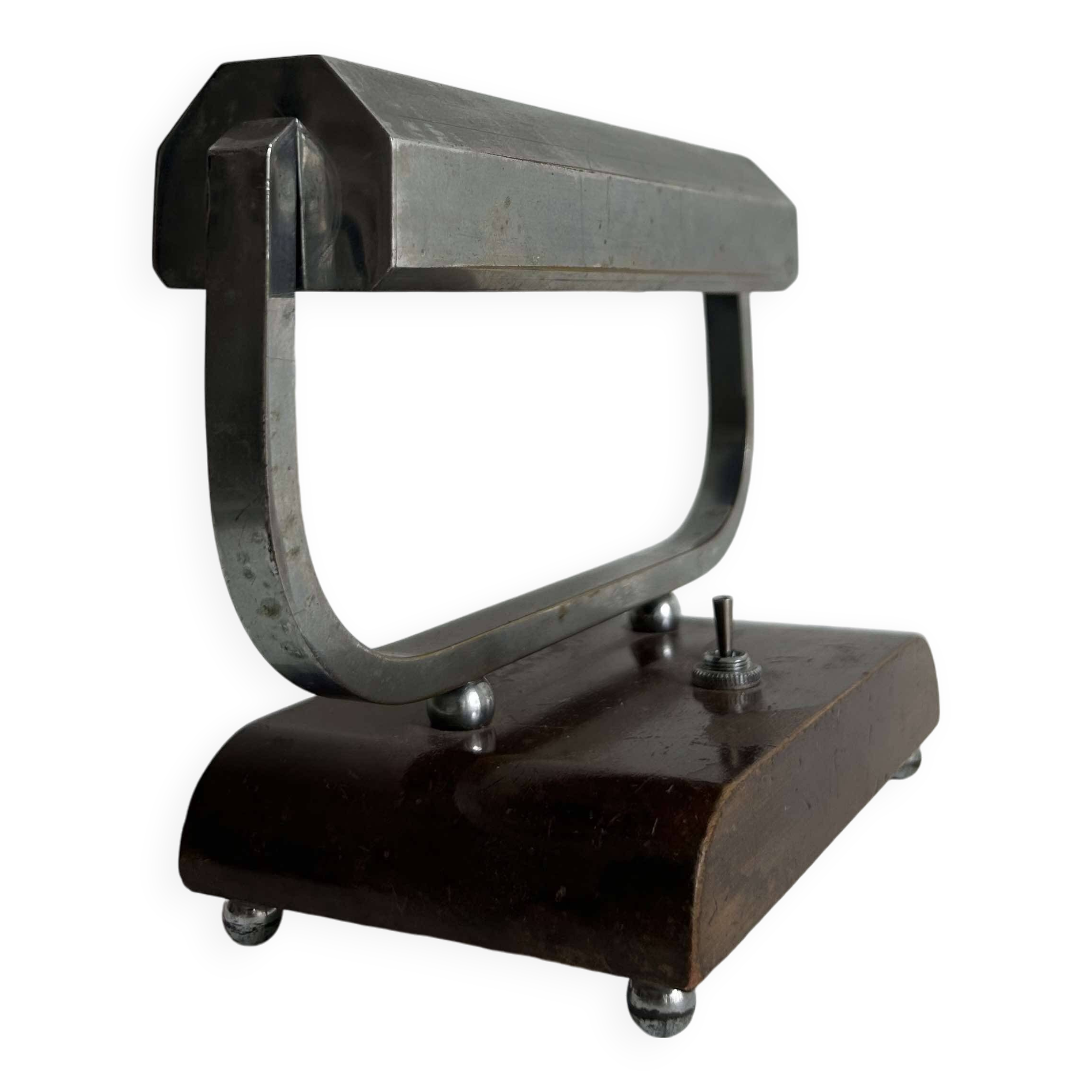 Modernist art deco desk lamp, chromed metal and wood, France 1930