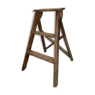 Wooden craft stepladder