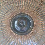 Low pedestal table
