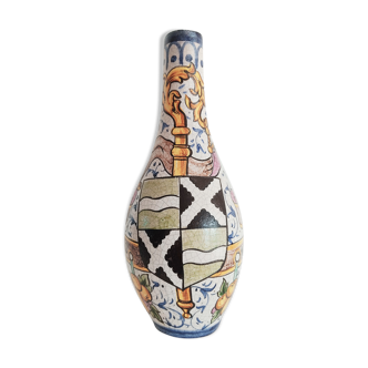 Italian ceramic vase decoration coat of arms and fruits