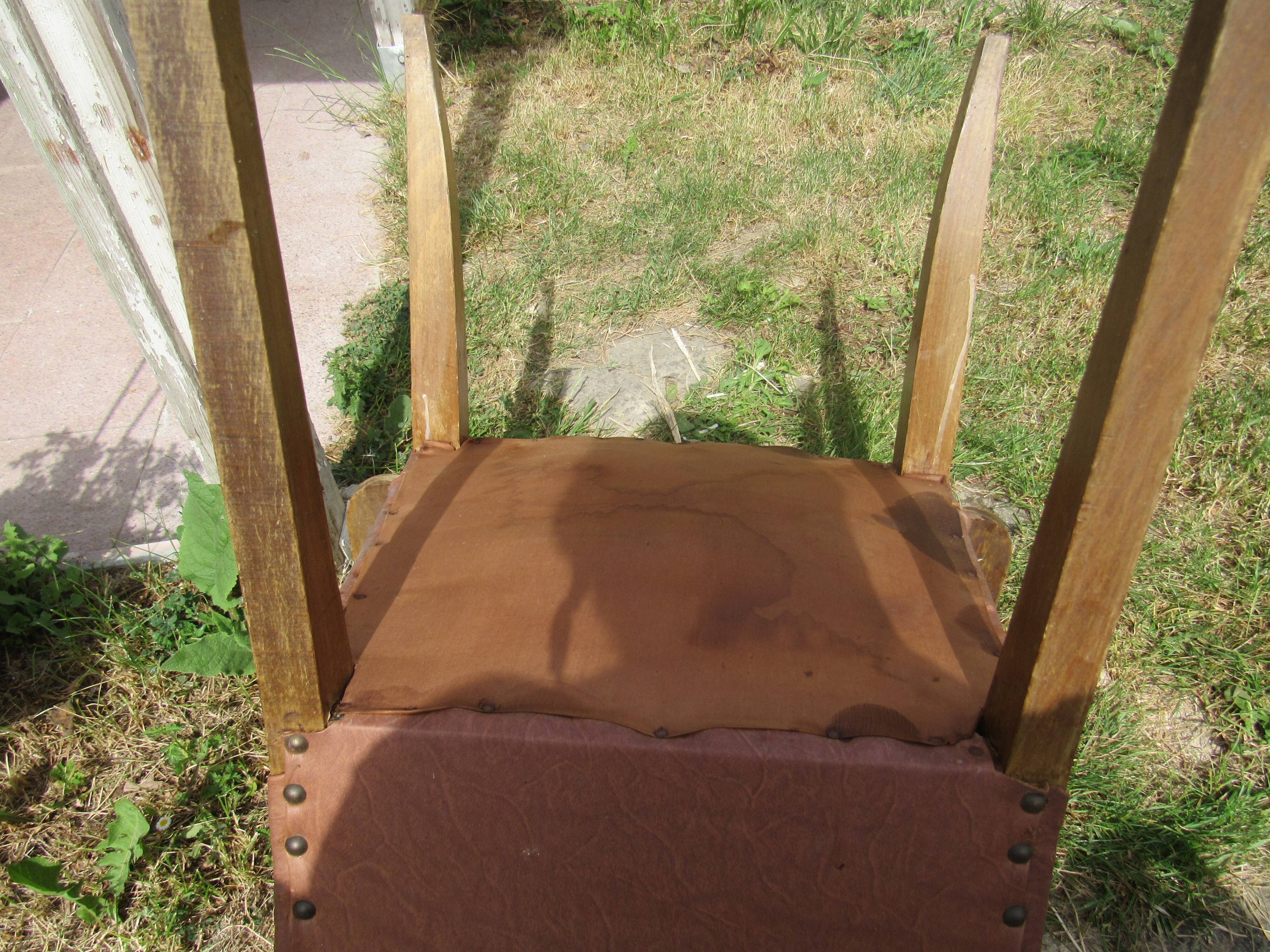 2 bridge chairs