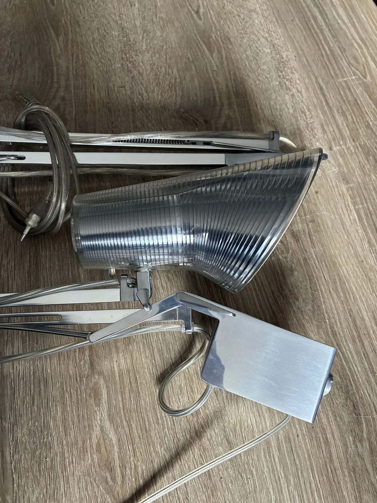 Pair of Flos Kelvin lamps by Antonio Citterio, wall-mounted version
