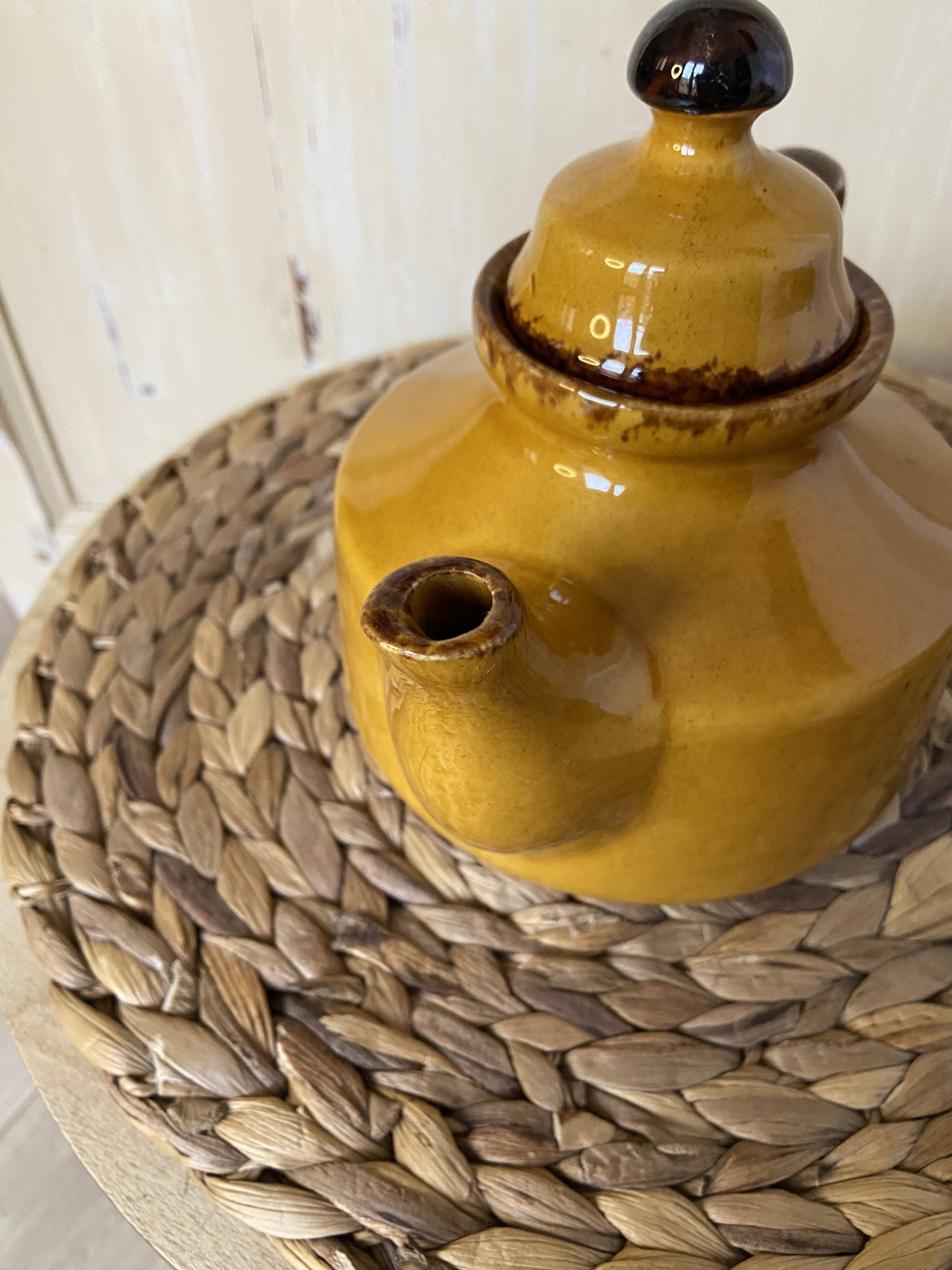 Vintage herbal teapot from the 60s