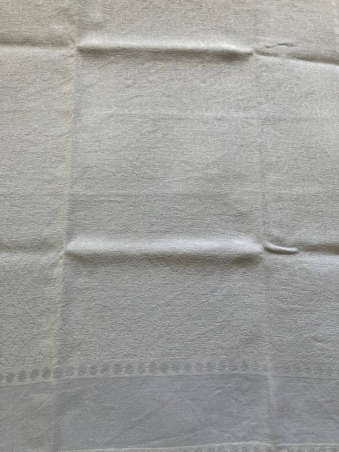 8 blue damask napkins