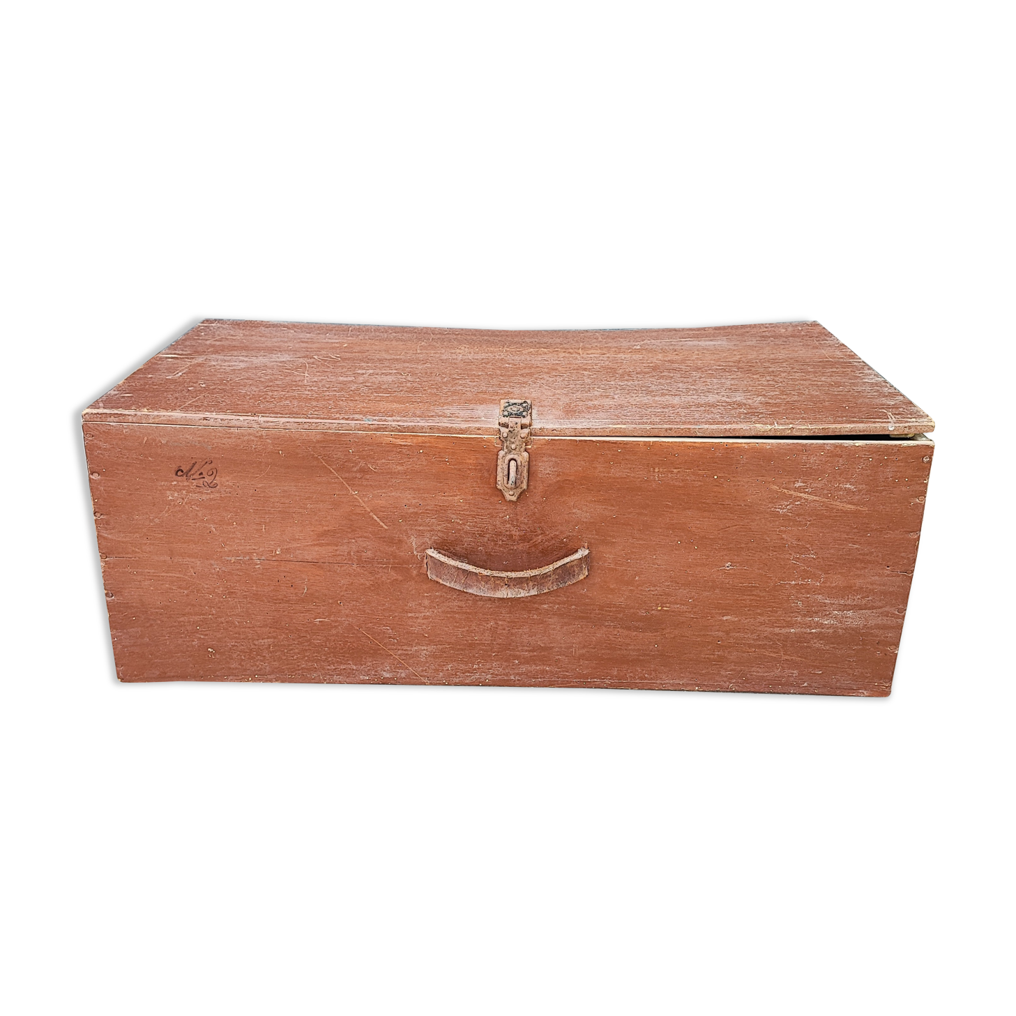 Wooden travel trunk chest