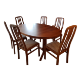 Oval table with 6 chairs