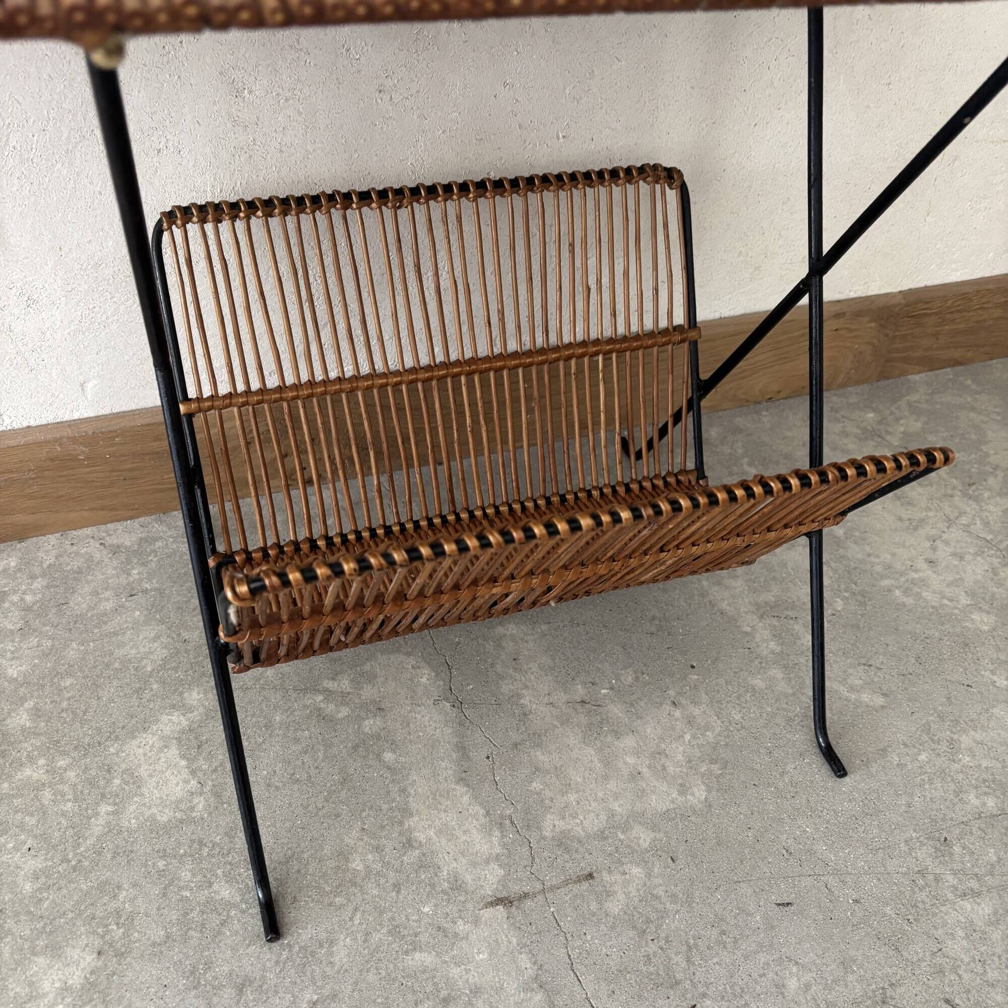 Wicker magazine rack