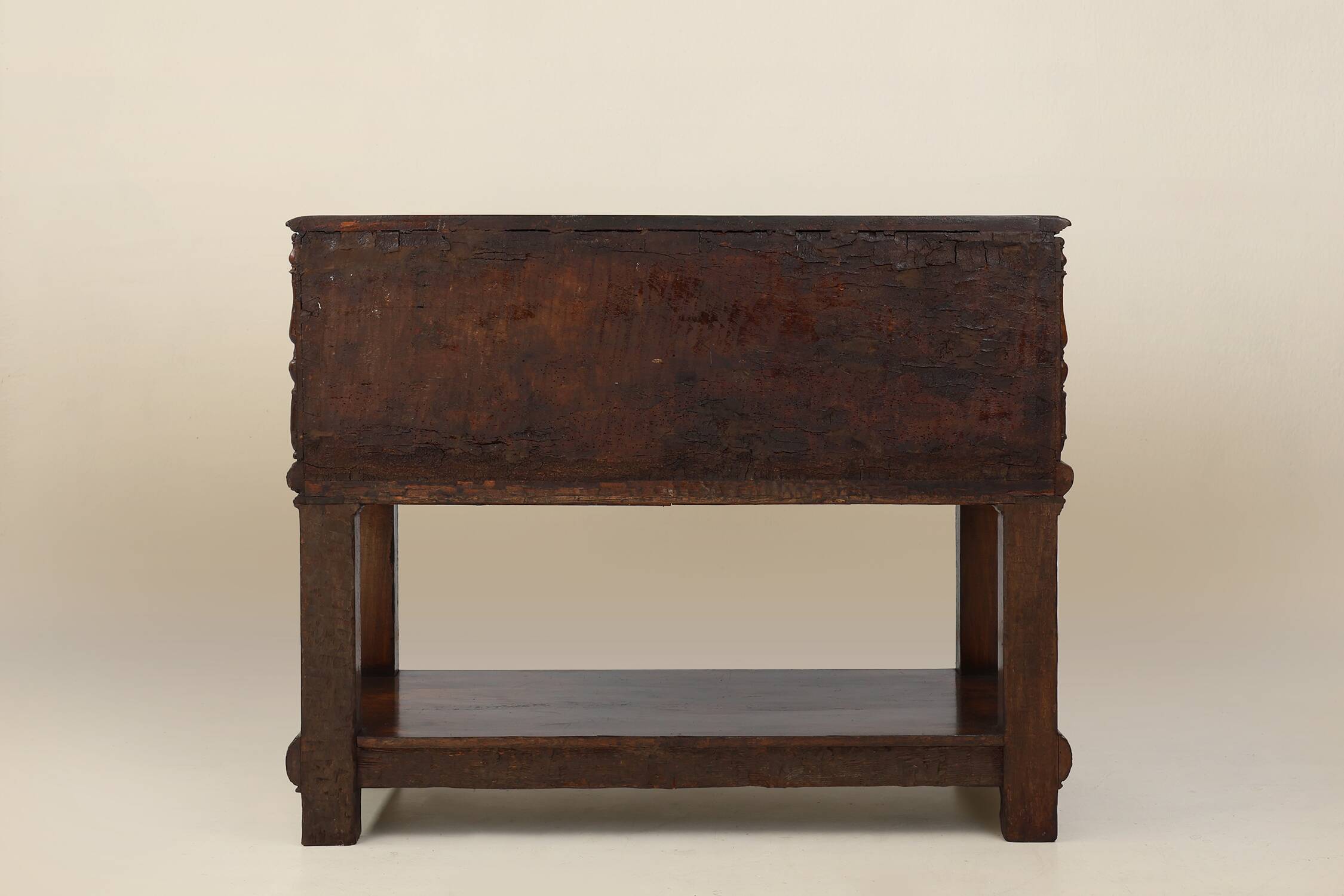 16th Century Italian Renaissance Cabinet in walnut with rich carvings