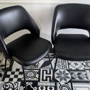 Pair of vintage 1970s armchairs/chairs in Italian Saarinen style.