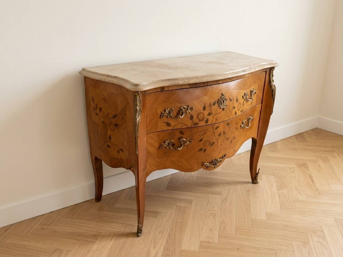 Louis XV commode inlaid with wood and marble