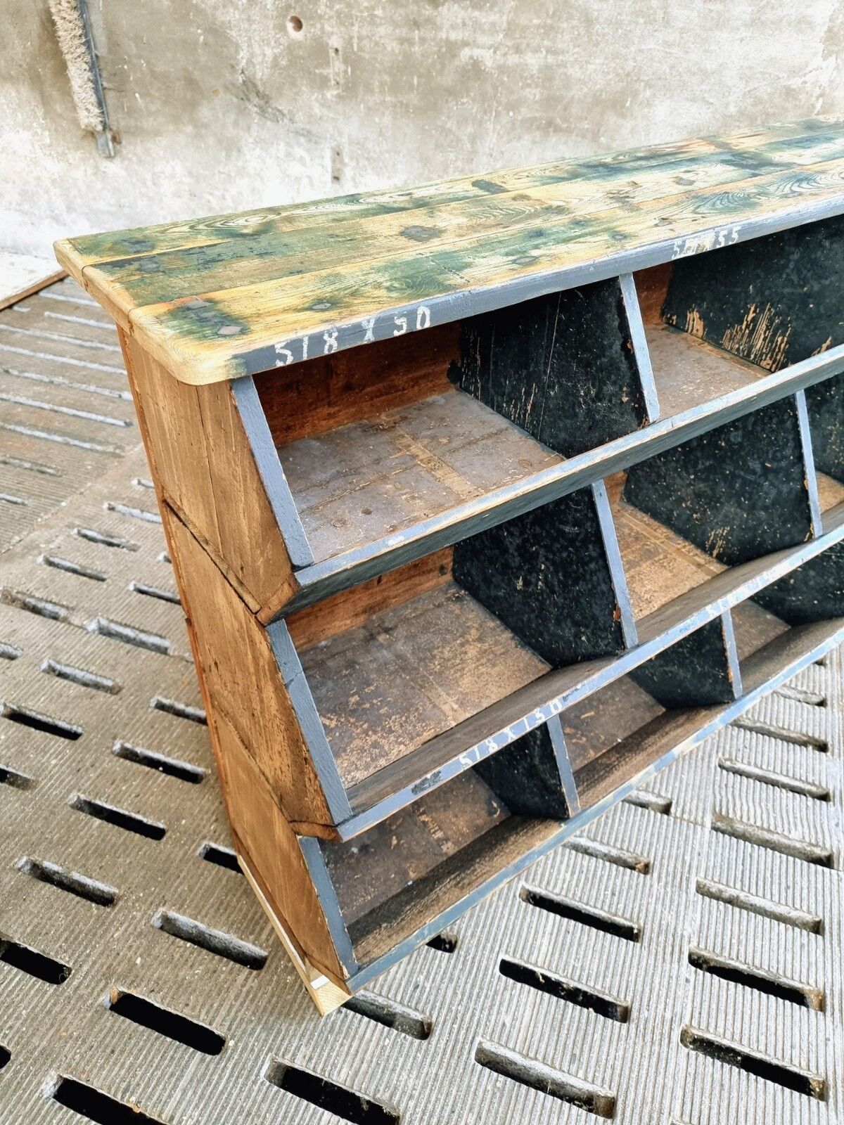 Old grutter cabinet shop cabinet