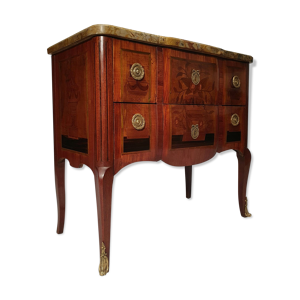 Commode à ressaut style