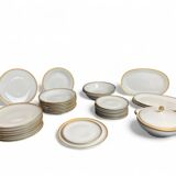 Tableware, 25-piece service, white porcelain and fine gold Winterling