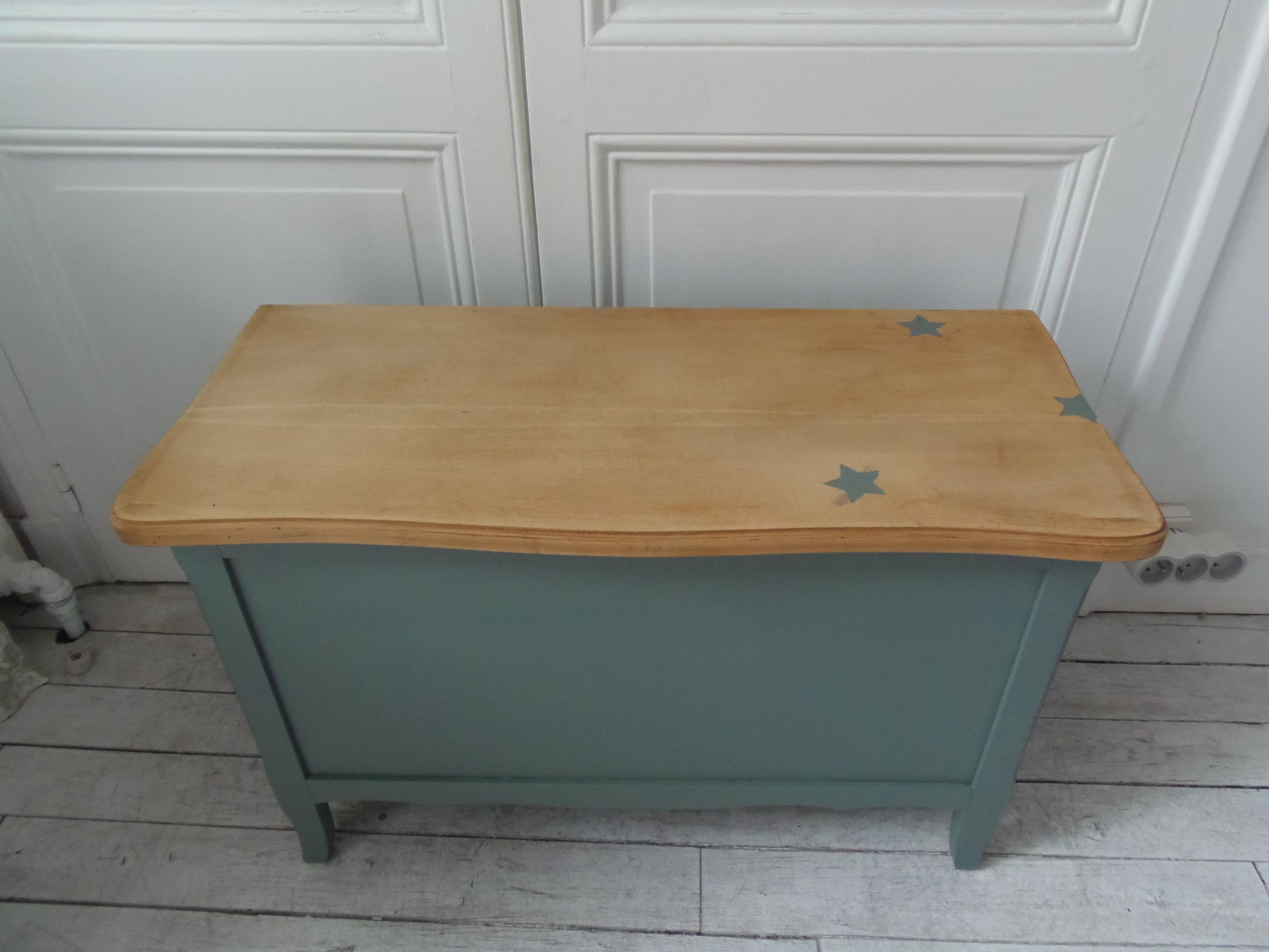 Vintage toy chest green of gray waxed finish, waxed top medium oak.
