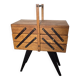 Oak worker with compass feet