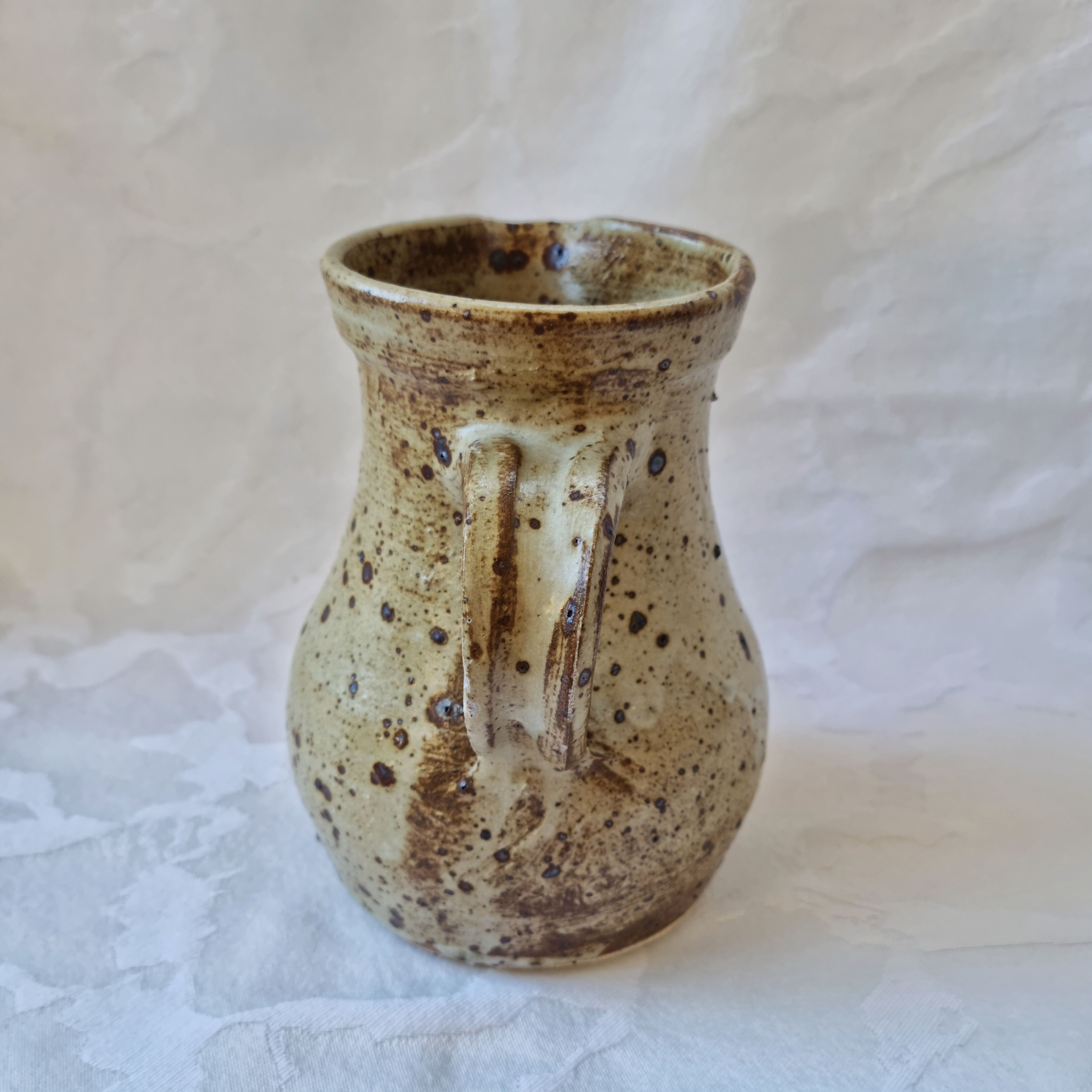 Sandstone pitcher
