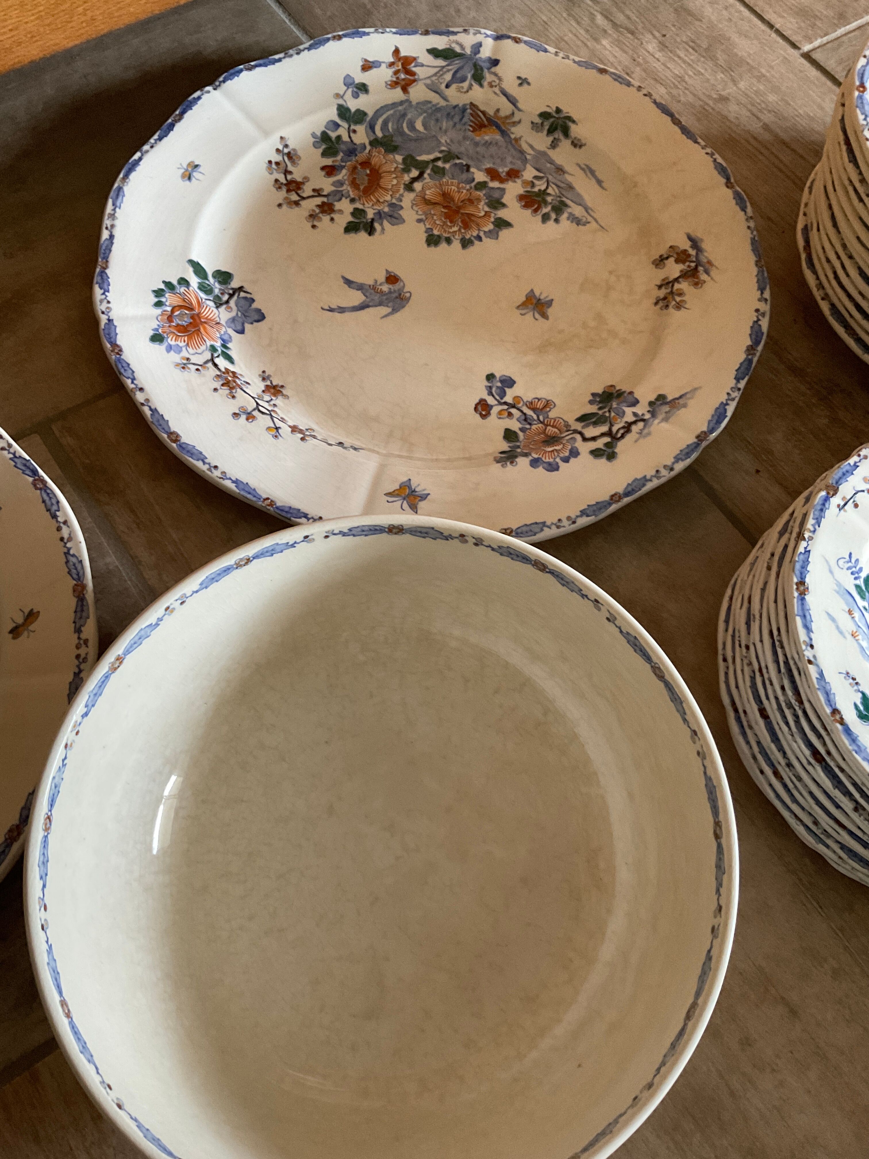 Table service gien au coq, 68 pieces