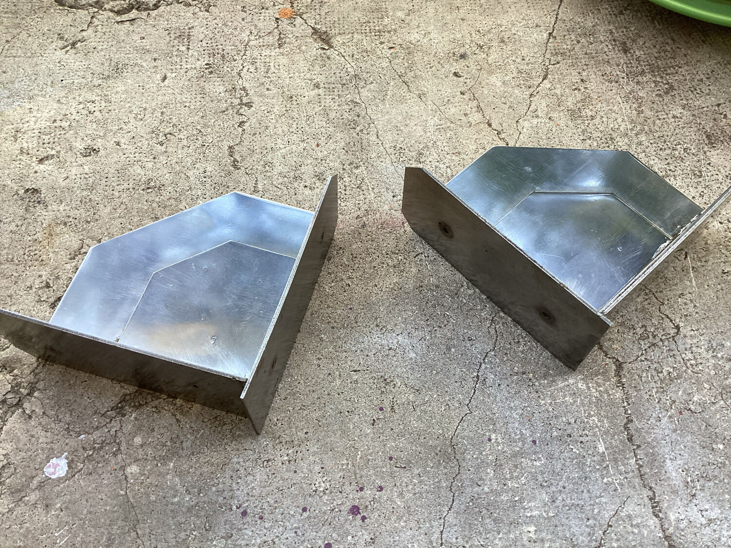 Pair of vintage industrial style metal bookends