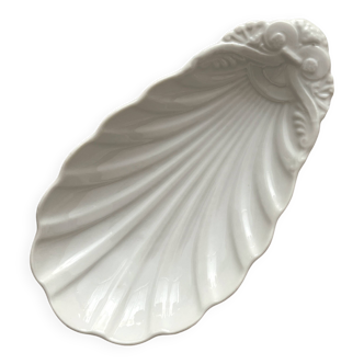 Ravier petit plat coquillage en porcelaine ancienne