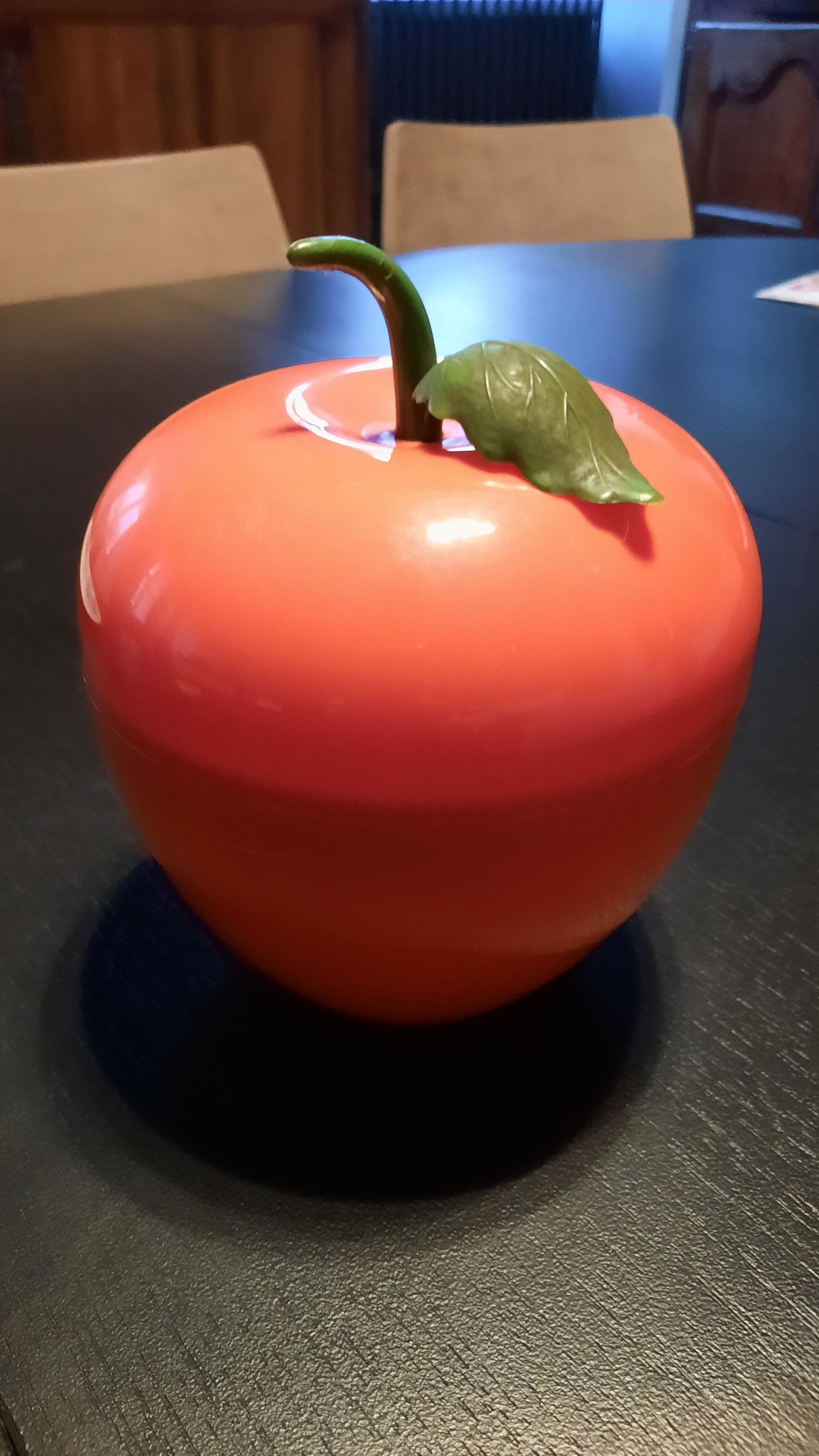 Orange apple ice bucket