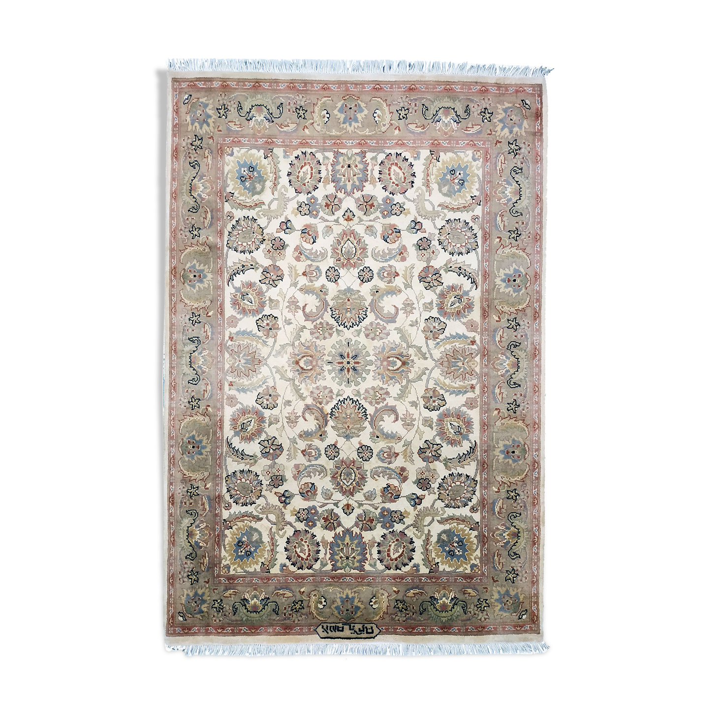 Oriental carpet "Punjab" silk background