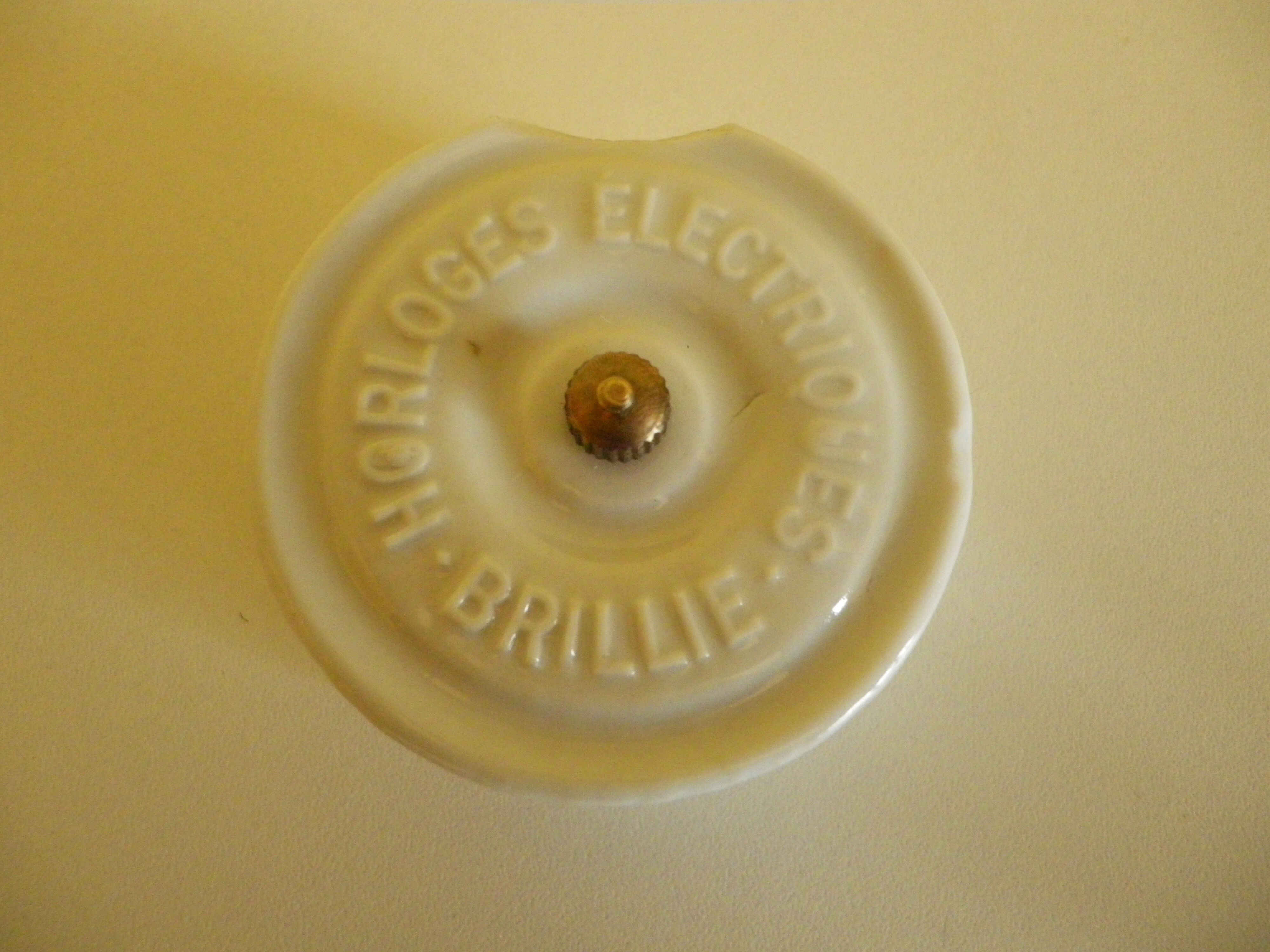 1970 Decoration Shine Receiver Clock with porcelain rose window