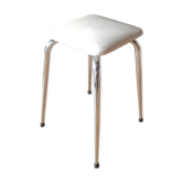 Tabouret en skaï blanc pieds en métal chromé vintage