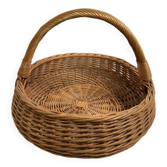 Wicker basket