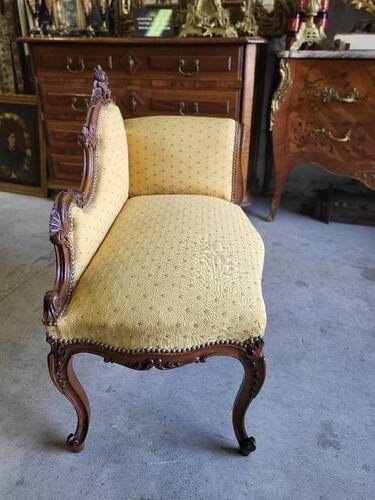 LOUIS XV CAUSEUSE 1 PLACE IN WALNUT ROCOCO