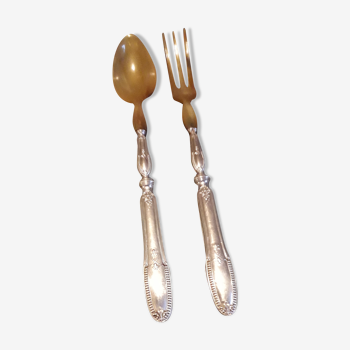 Old salad cutlery in silver metal and horn