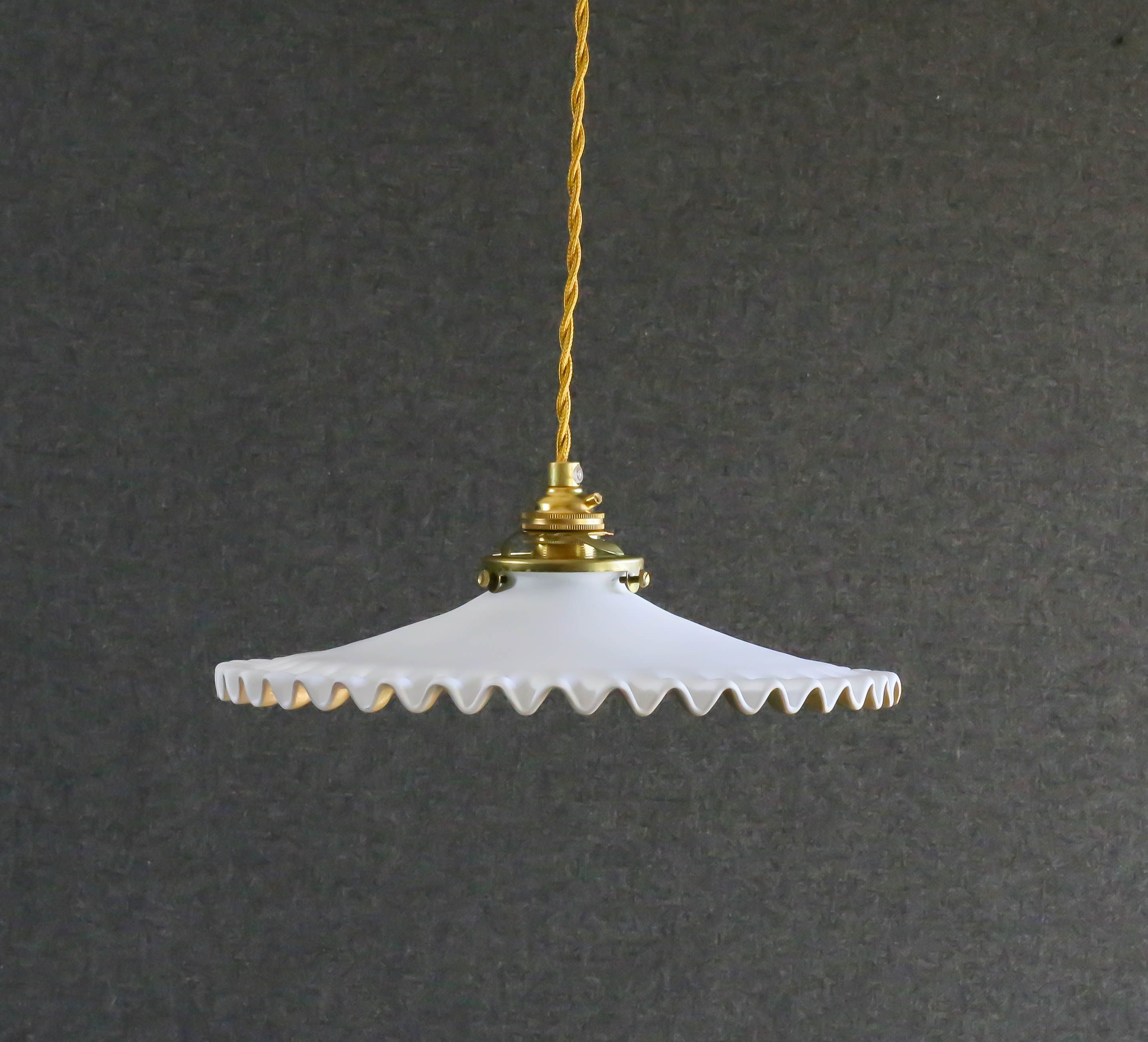 Old pendant light in opaline painted white and gold, new socket and new cable