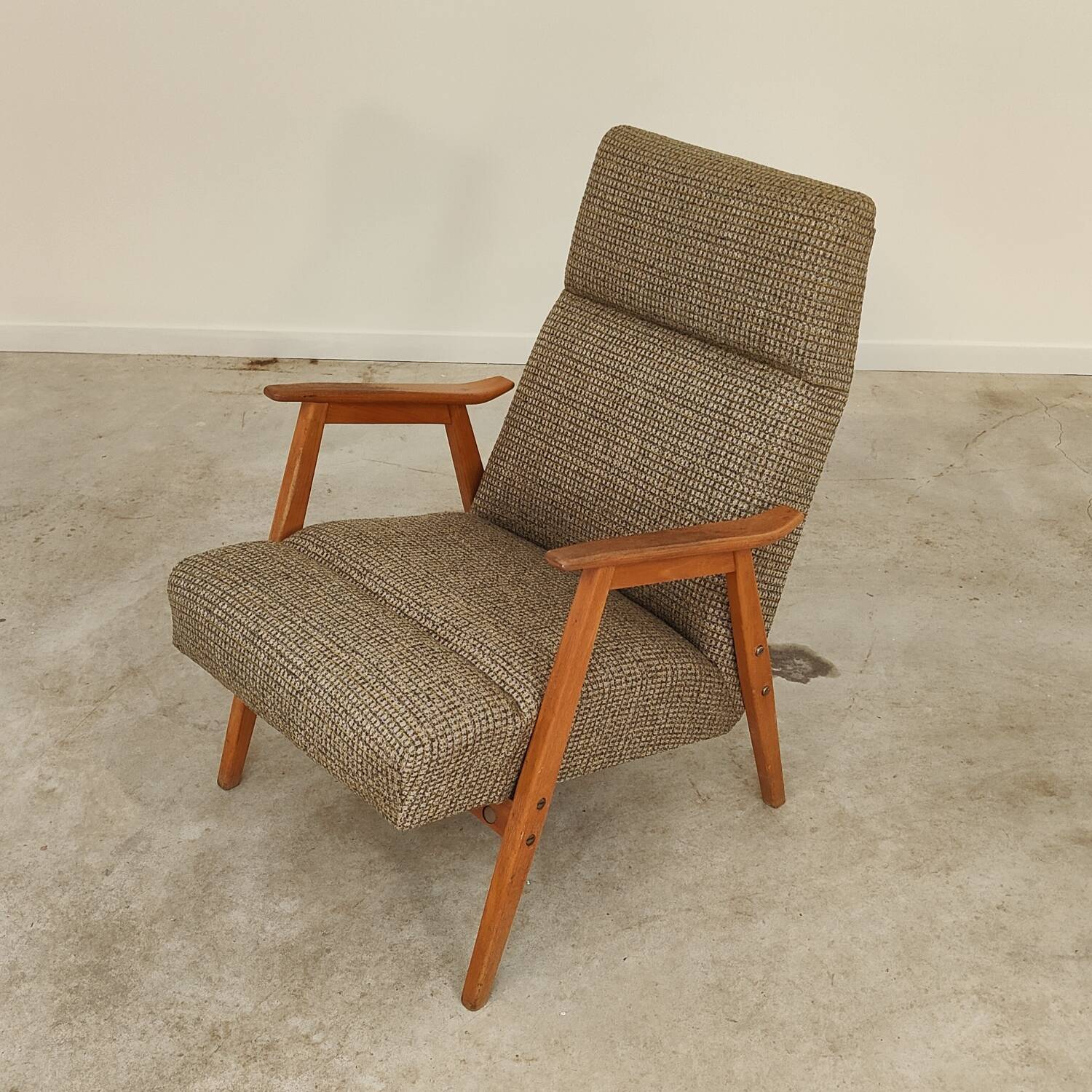 Pair of 6956 armchairs restored by Interier Praha, production 1965