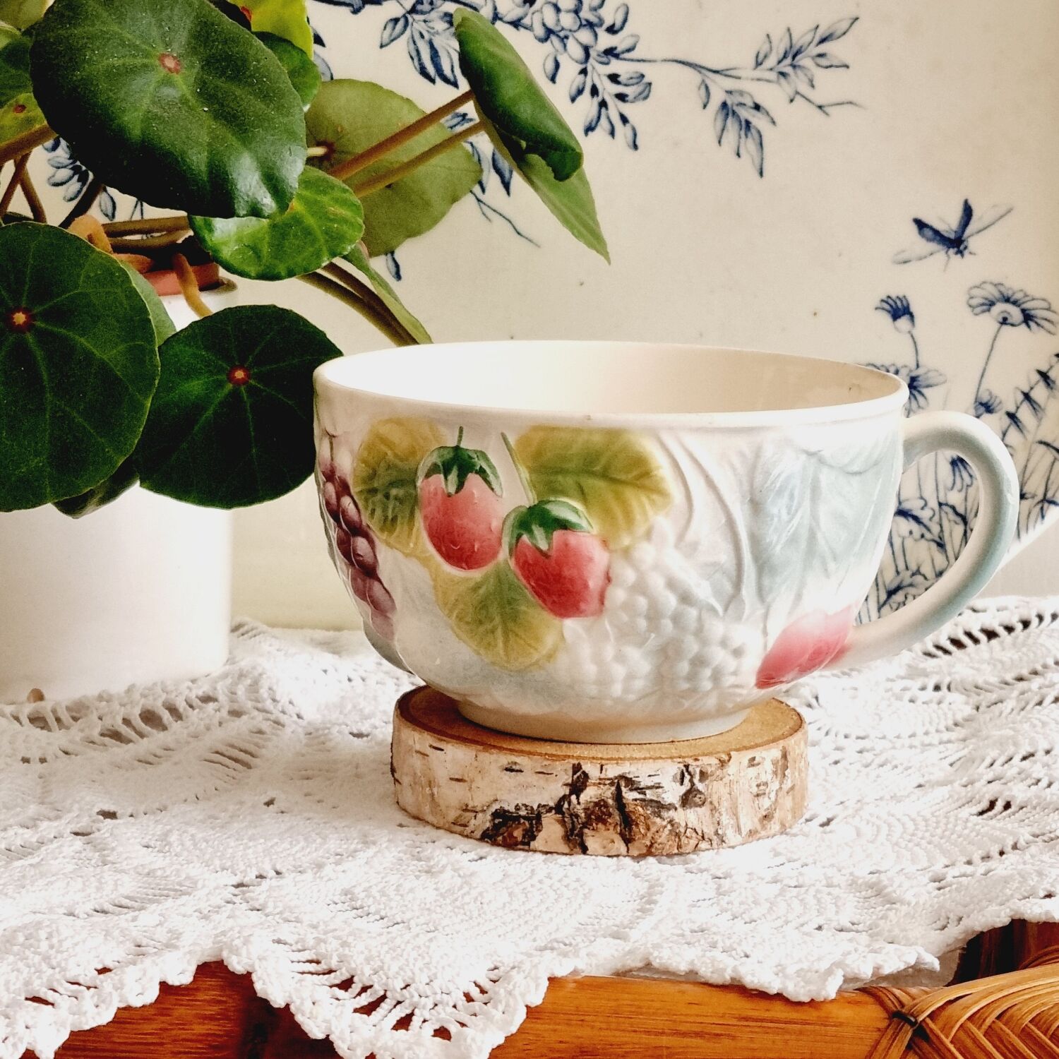 Saint Clement slip bowl