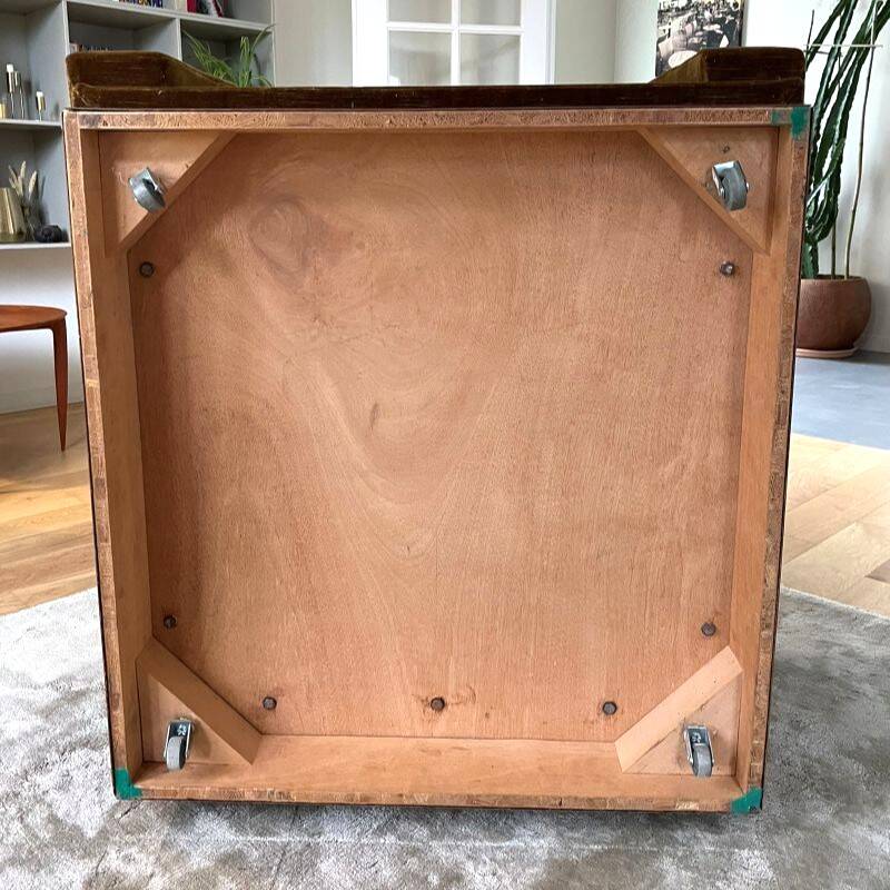 Paire de fauteuils vintage en velours et palissandre