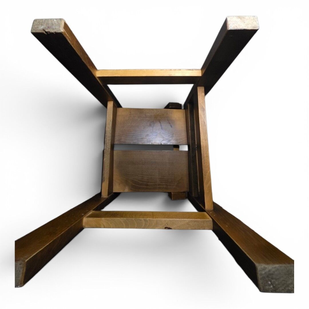 Paire de chaises en orme massif, style Maison Regain